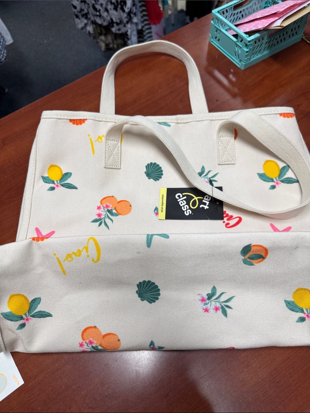 Art class tote // 073036